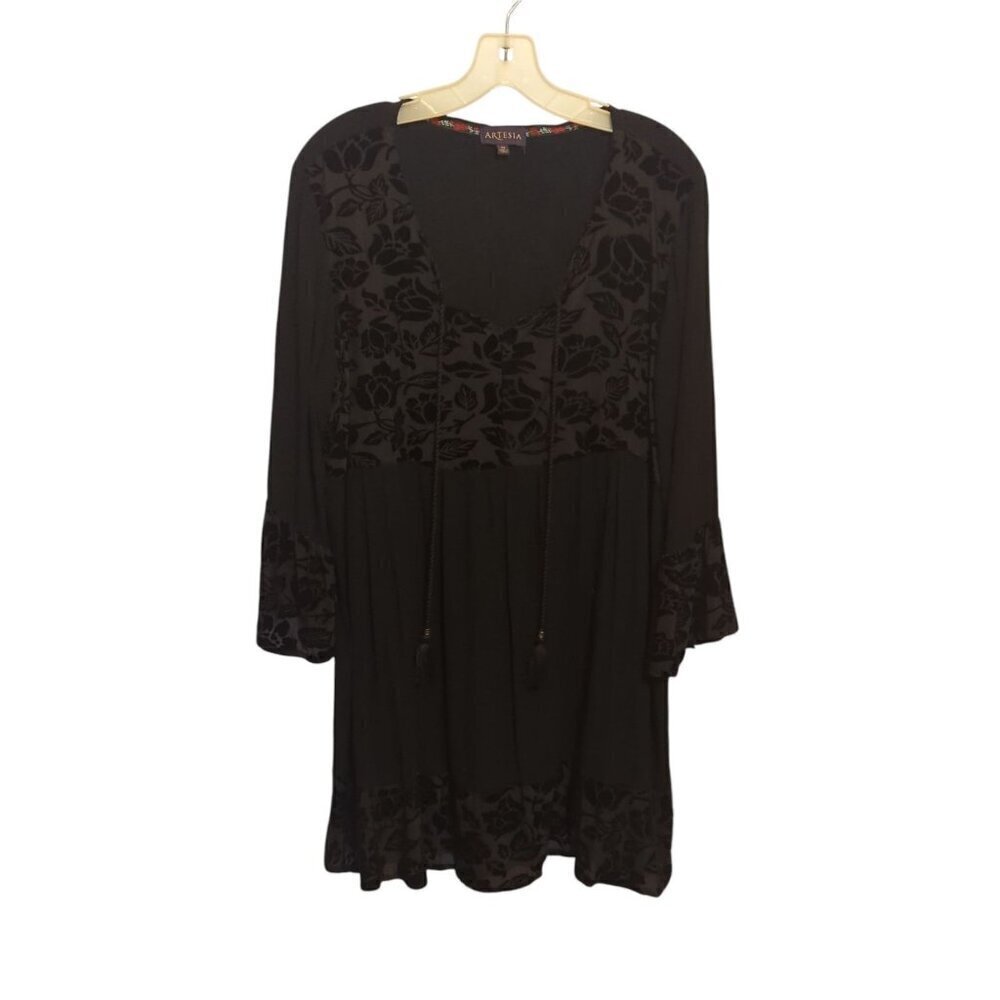 Artesia Women's Size XL Black Velvet Flare Arm Knee Length Dress Long Sleeve